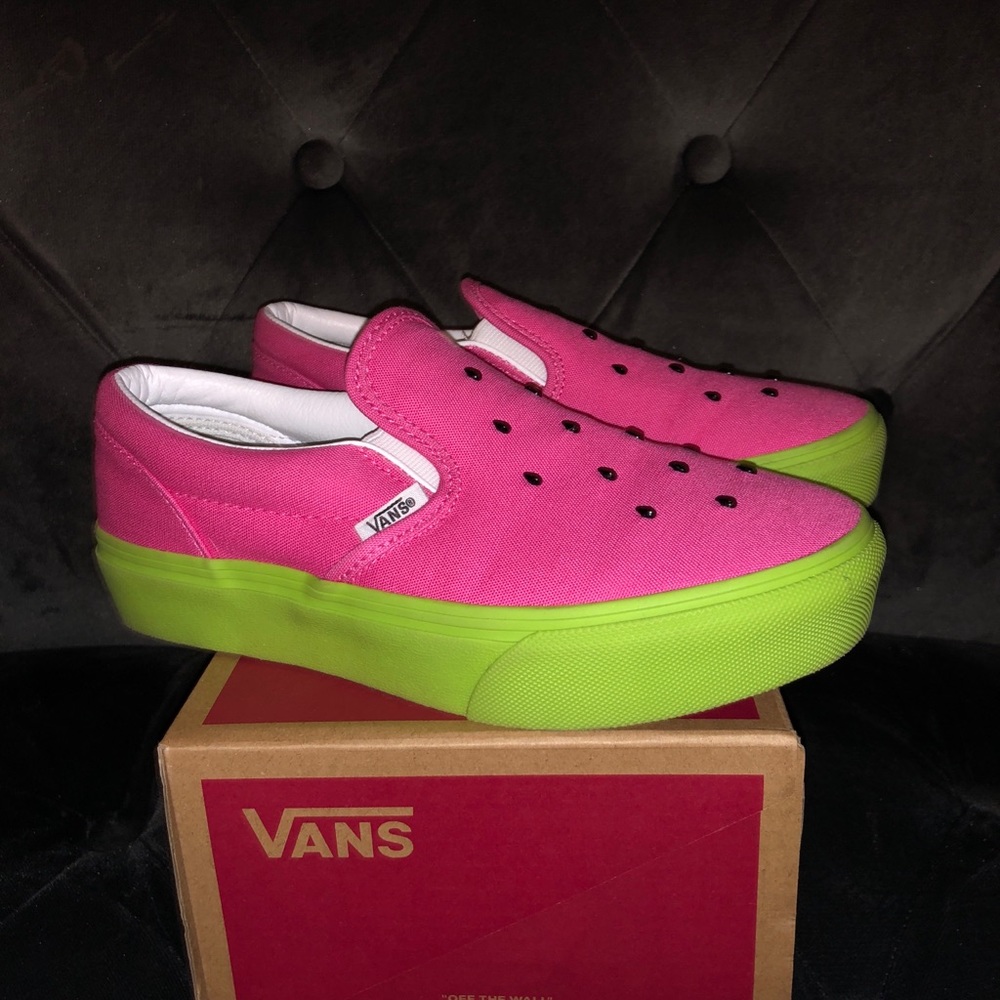 Girls platform Vans